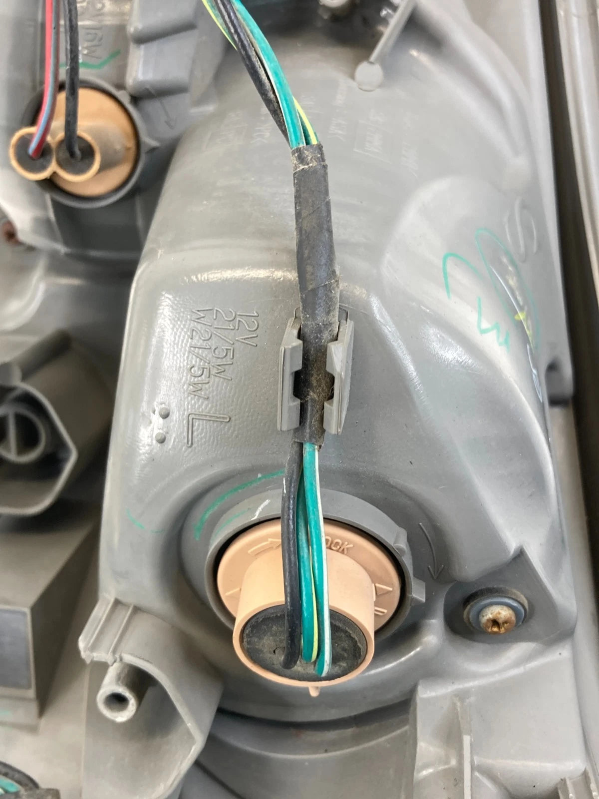 2013 2014 NISSAN ALTIMA SEDAN LEFT DRIVER SIDE TAILLIGHT TAIL LAMP ASSY OEM