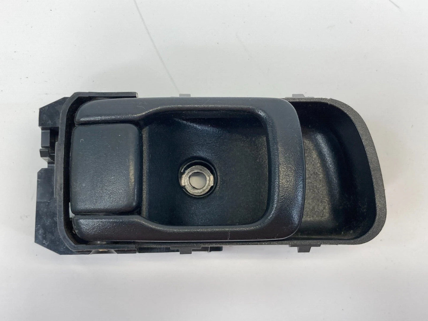 2001-2004 NISSAN PATHFINDER FRONT LEFT DRIVER SIDE INTERIOR DOOR HANDLE OEM