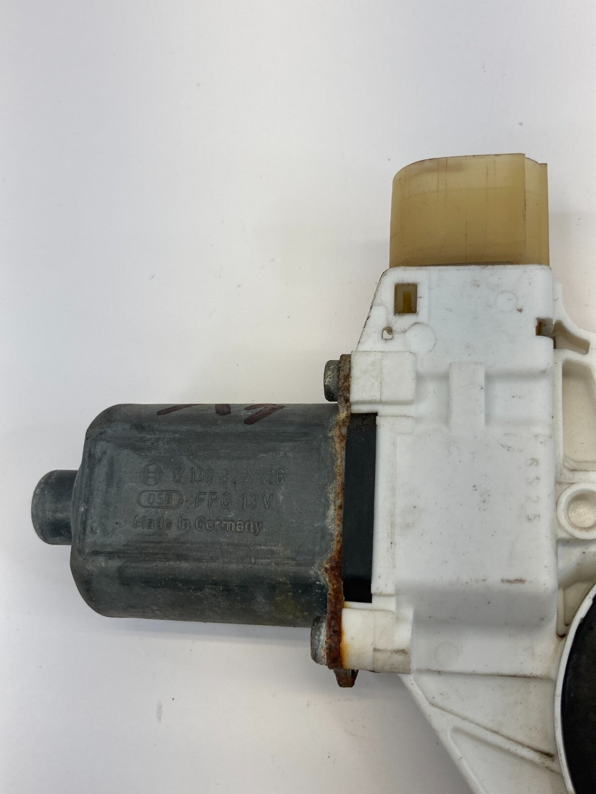 07 08 BMW 328xi 07-12 328i Front Left Side Door Power Window Motor 0130822226