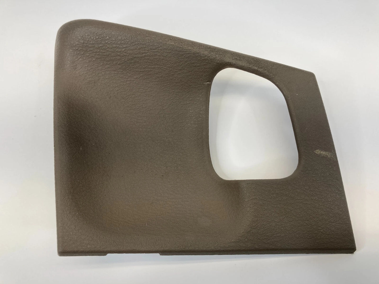 2002-2005 FORD EXPLORER FRONT RIGHT IINTERIOR DOOR HANDLE COVER BEZEL TRIM PANEL