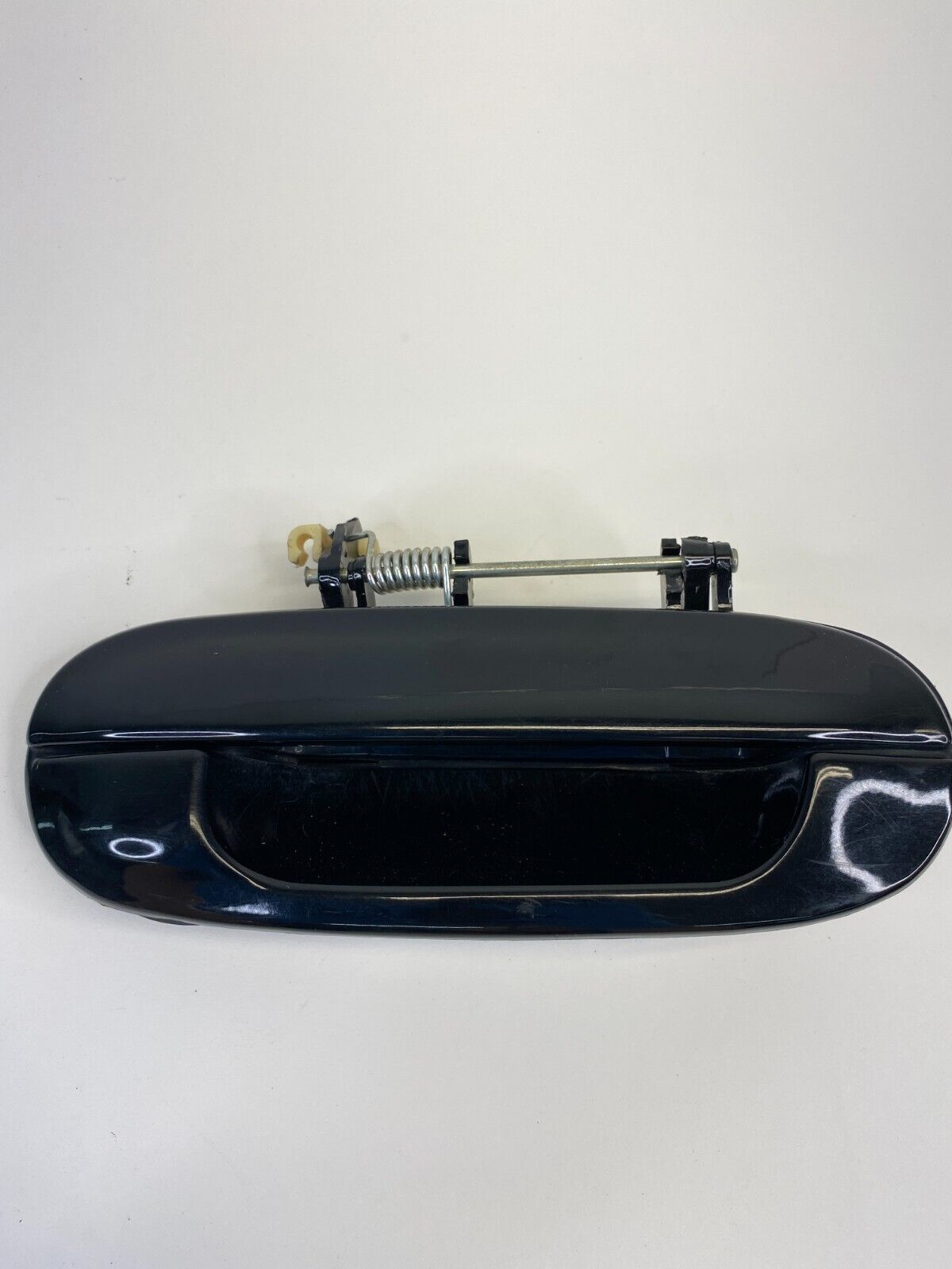 2002-2009 Chevrolet Trailblazer Rear Right Side Exterior Door Handle Assembly