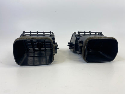 09-11 Toyota Corolla Center Dash A/C Air Vent Grill Grille Set Pair 55688-02040