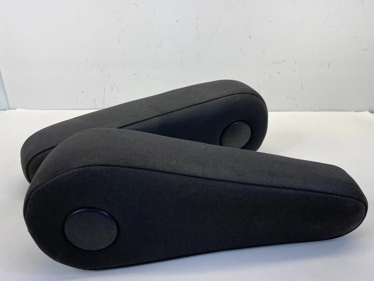 2006-2011 CHEVROLET HHR FRONT LEFT & RIGHT SIDE SEAT ARMREST ARM REST PAIR OEM