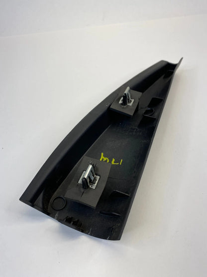 2009-2012 CHEVROLET TRAVERSE REAR RIGHT DOOR INNER FRAME CORNER COVER 25852004