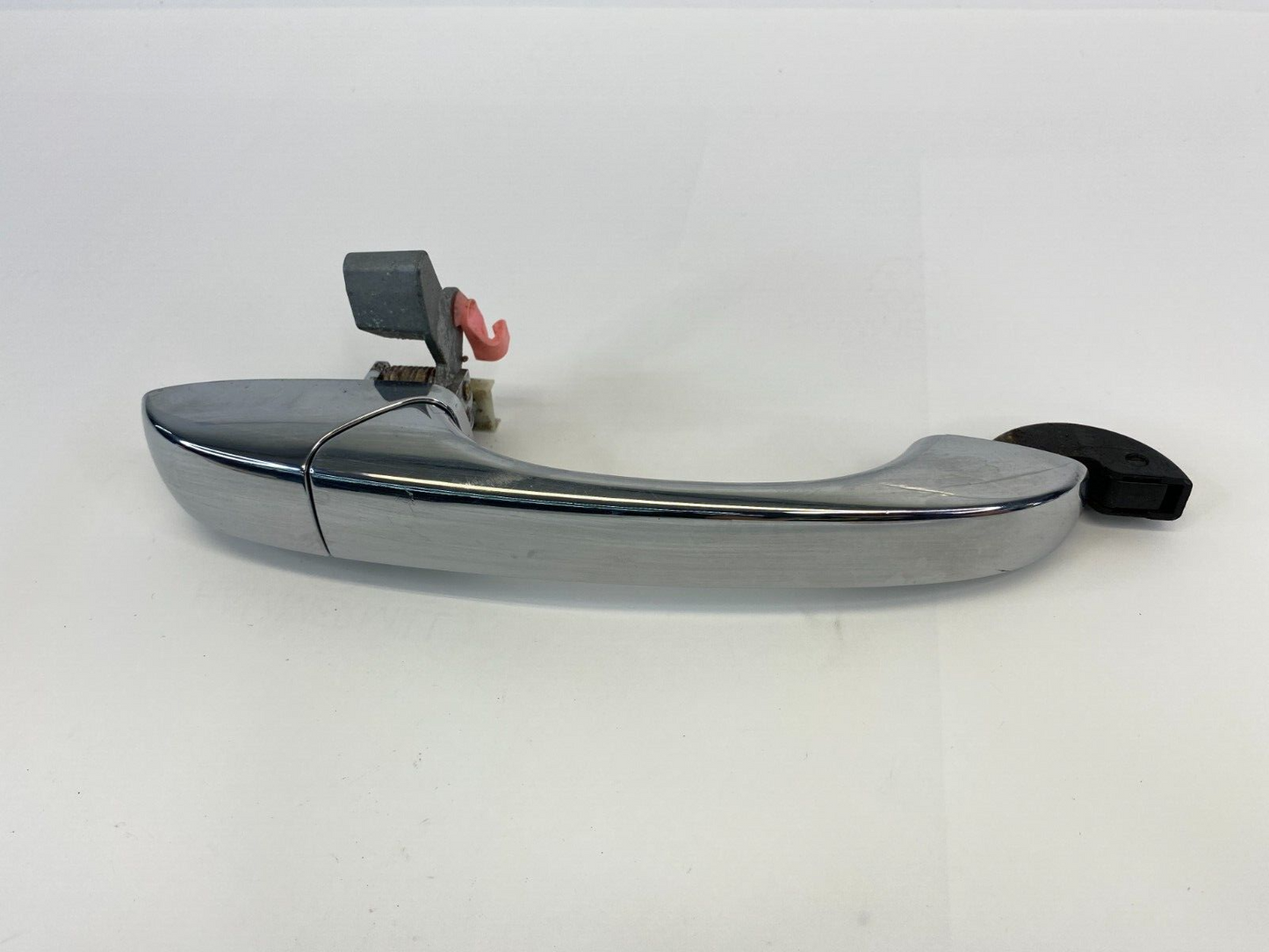 2005-2010 Chrysler 300 Front Right Exterior Outer Door Handle Assy 05065800 OEM