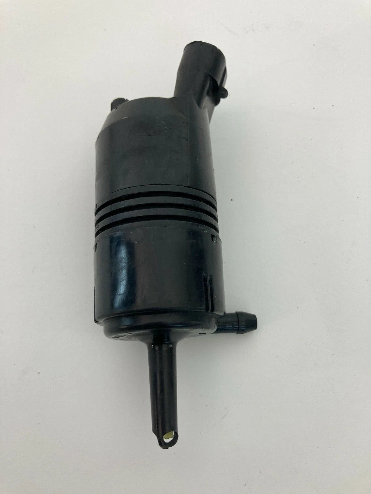 95 96 97 98 99 00 01 CHEVROLET LUMINA WINDSHIELD WASHER PUMP OEM