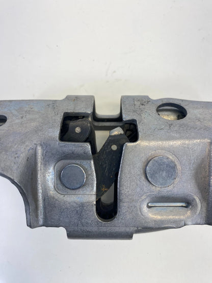 2008-2016 CHRYSLER TOWN & COUNTRY REAR LEFT SLIDING DOOR LOCK LATCH CATCH OEM