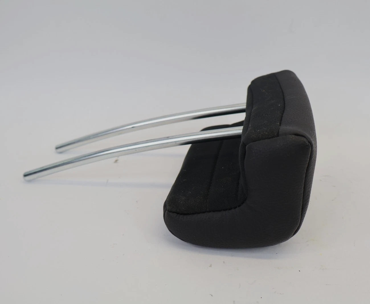 2016-2022 HONDA PILOT ELITE 3RD ROW CENTER HEAD REST BLACK LEATHER OEM