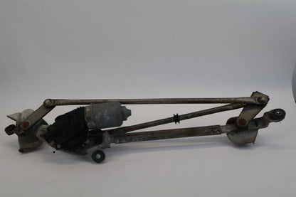 2010-2013 SUZUKI KIZASHI FRONT WINDSHIELD WIPER MOTOR W/ LINKAGE 38110-79J10