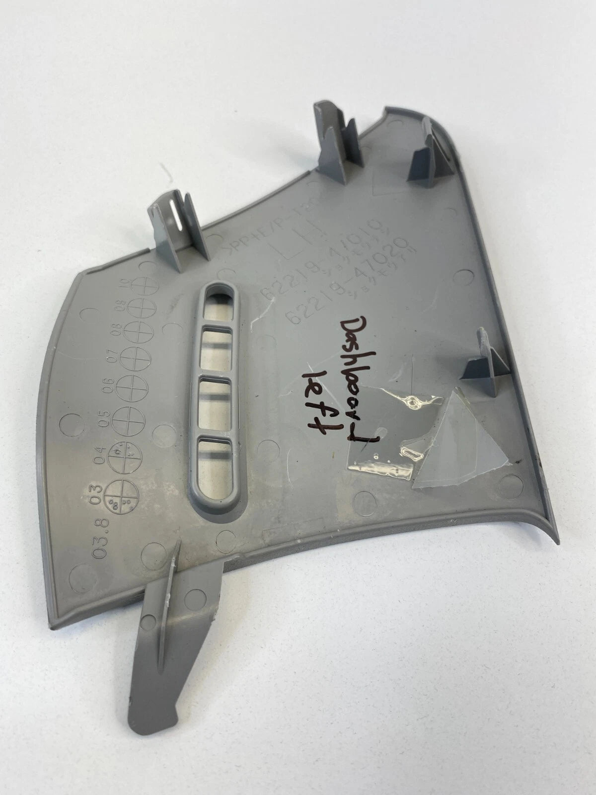 04-09 TOYOTA PRIUS FRONT LEFT INTERIOR PILLAR TRIM BEZEL END COVER 62219-47010