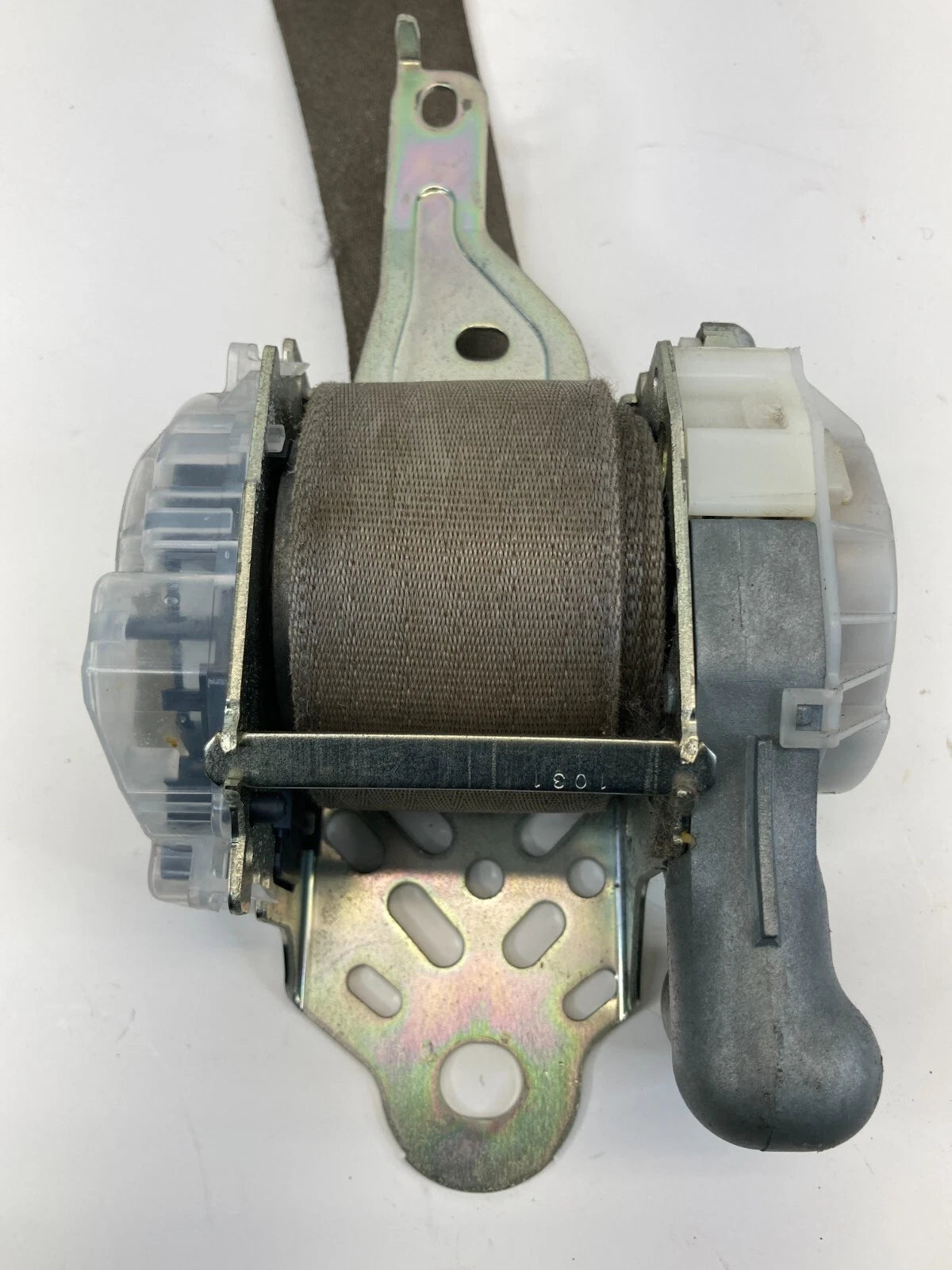 2008-2015 MITSUBISHI LANCER FRONT LEFT DRIVER SIDE SEAT BELT RETRACTOR OEM