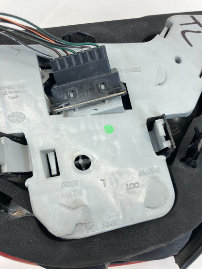 2000-2004 Jaguar S-Type Rear Left Side Tail Light Taillight Assy XR83-13405-AH