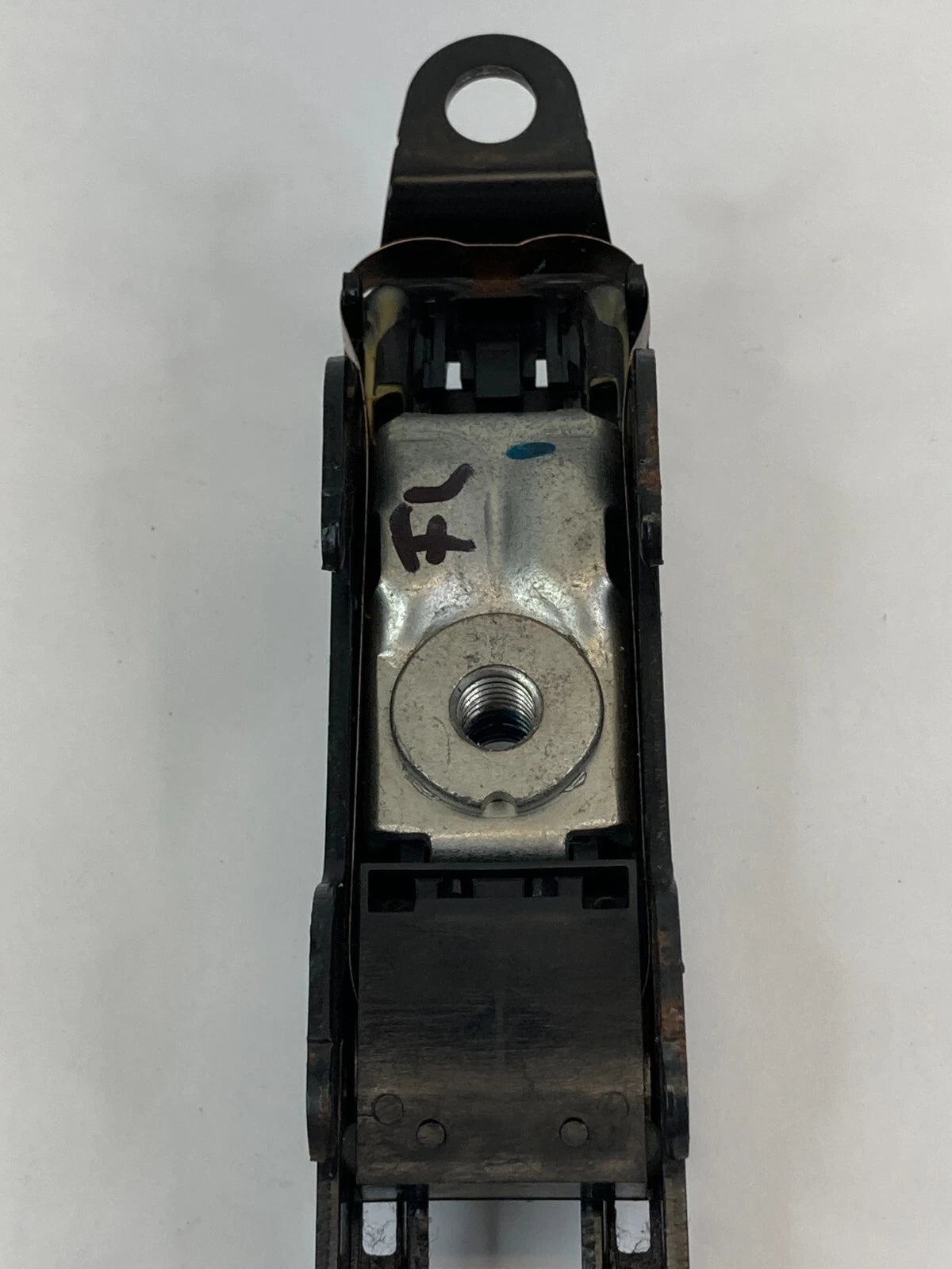 2003-2011 SAAB 9-3 93 SEDAN FRONT LEFT SEAT BELT HEIGHT ADJUSTER 6163201 OEM