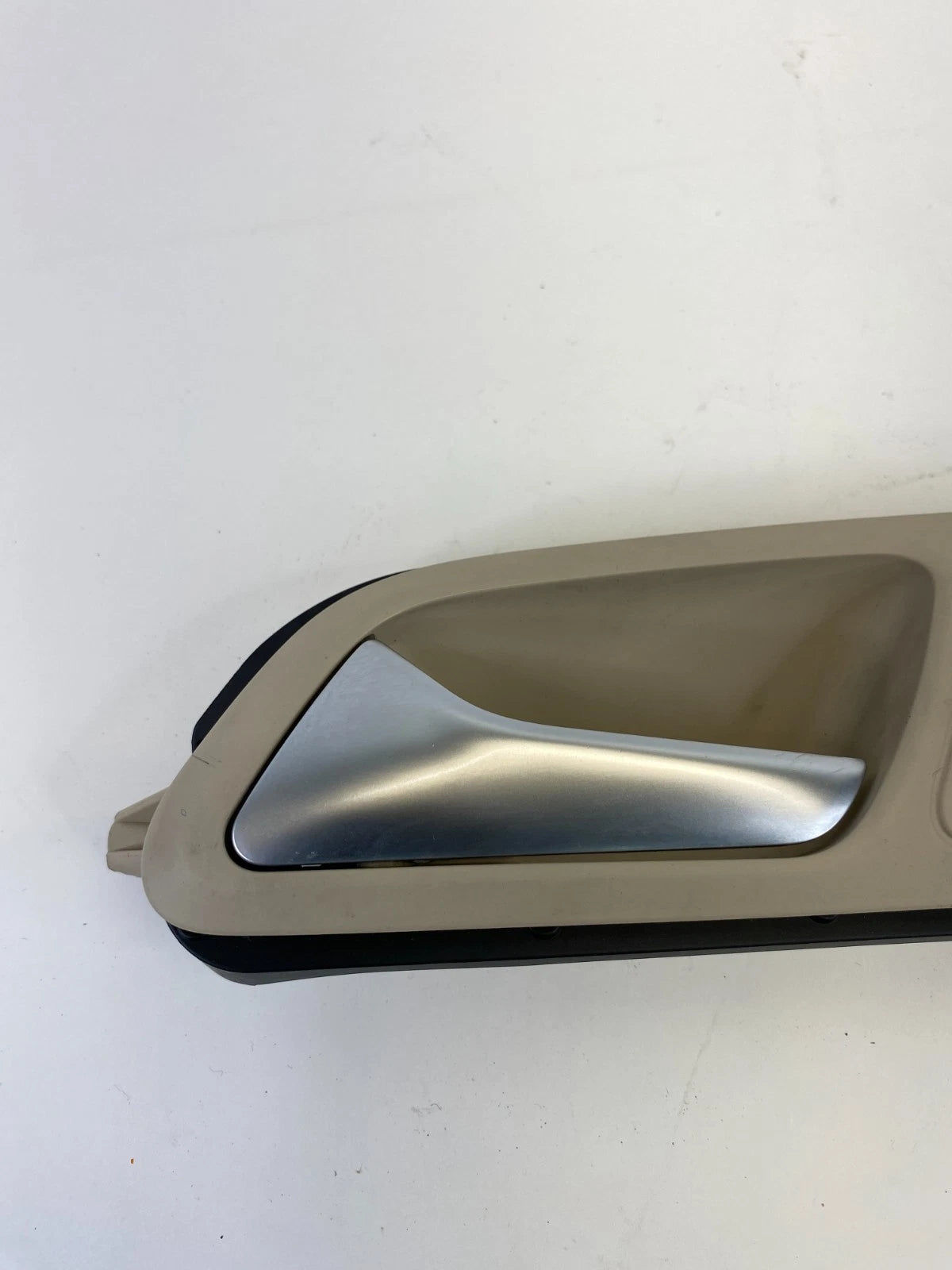 2009-2012 Volkswagen CC Front Left Side Interior Door Handle 3C8-837-113 OEM