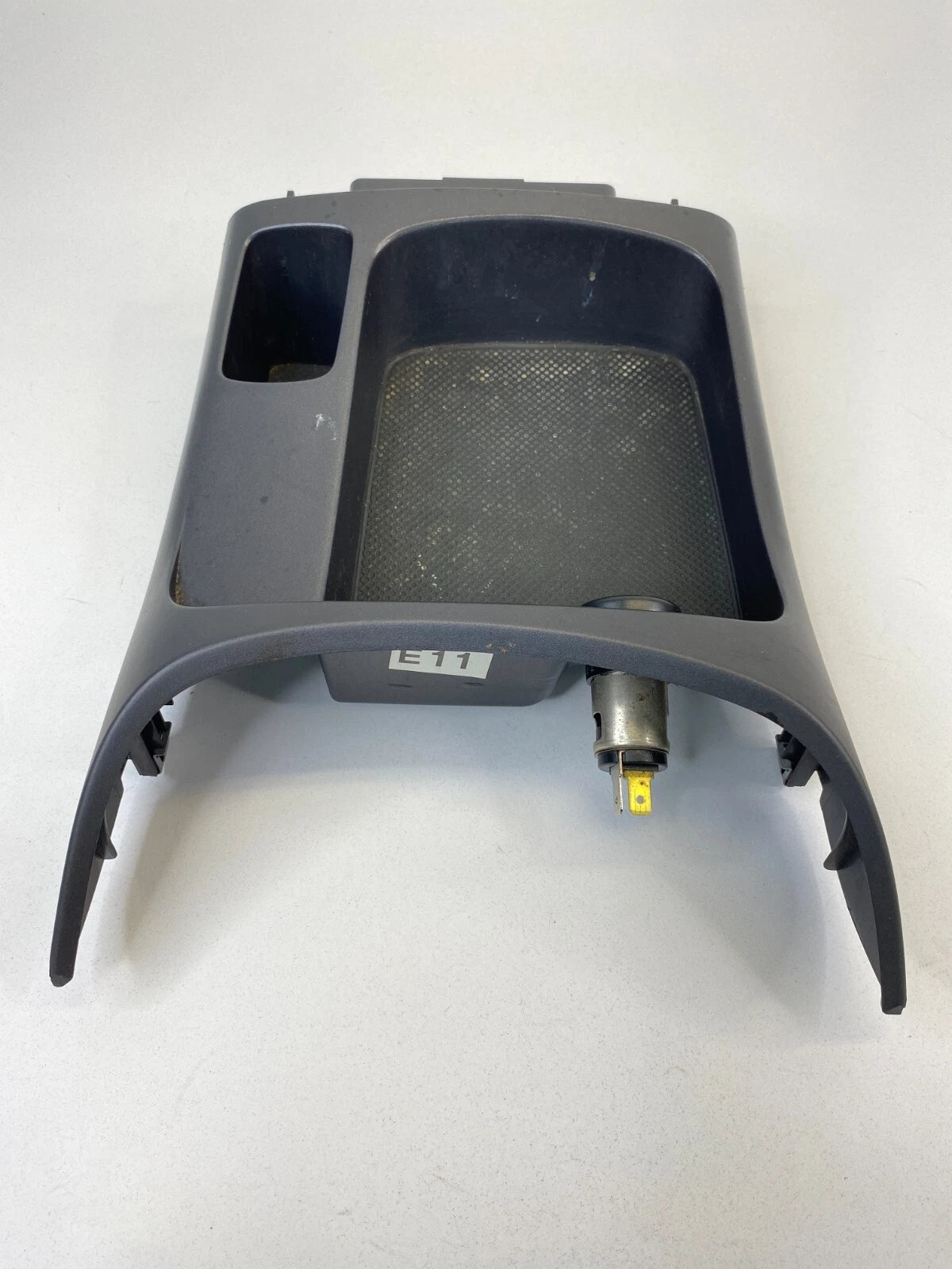 02-04 HYUNDAI SONATA CENTER CONSOLE UPPER TRAY STORAGE POWER OUTLET 84651-3C500