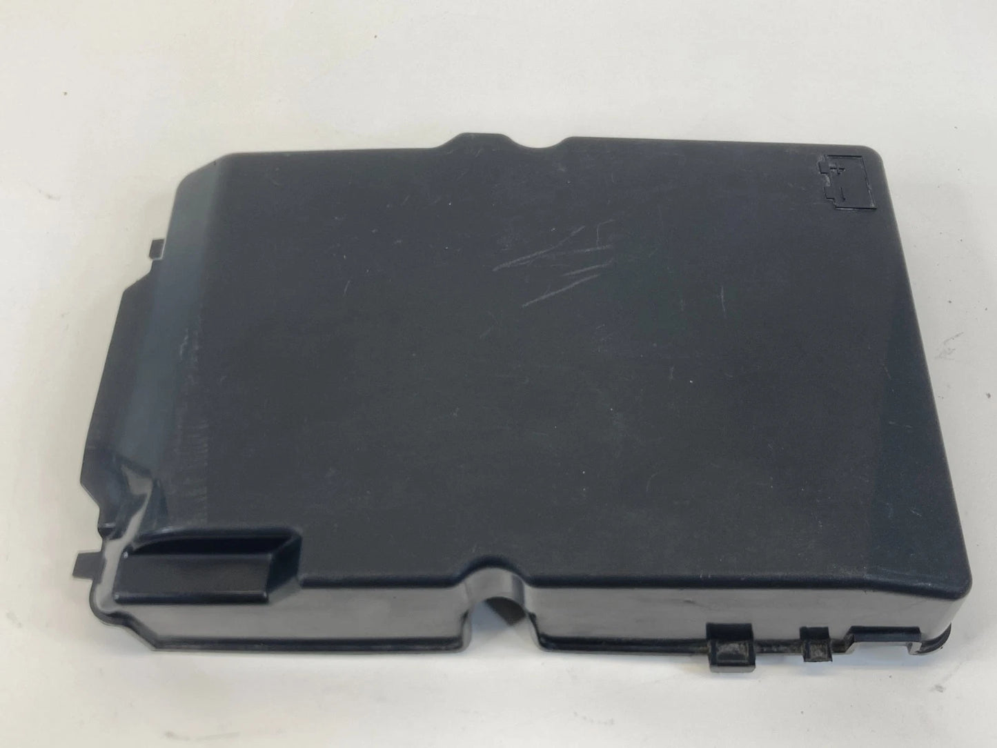 2004-2013 MAZDA 3 MAZDA3 BATTERY BOX TRAY UPPER COVER LID OEM