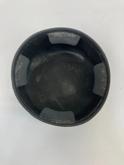 02-09 CHEVROLET TRAILBLAZER FRONT CENTER CONSOLE RUBBER CUP HOLDER INSERT MAT