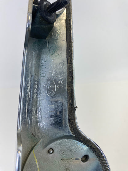 2003 2004 Toyota Avalon Rear Trunk Lid Molding Handle Garnish 76801-07010 OEM