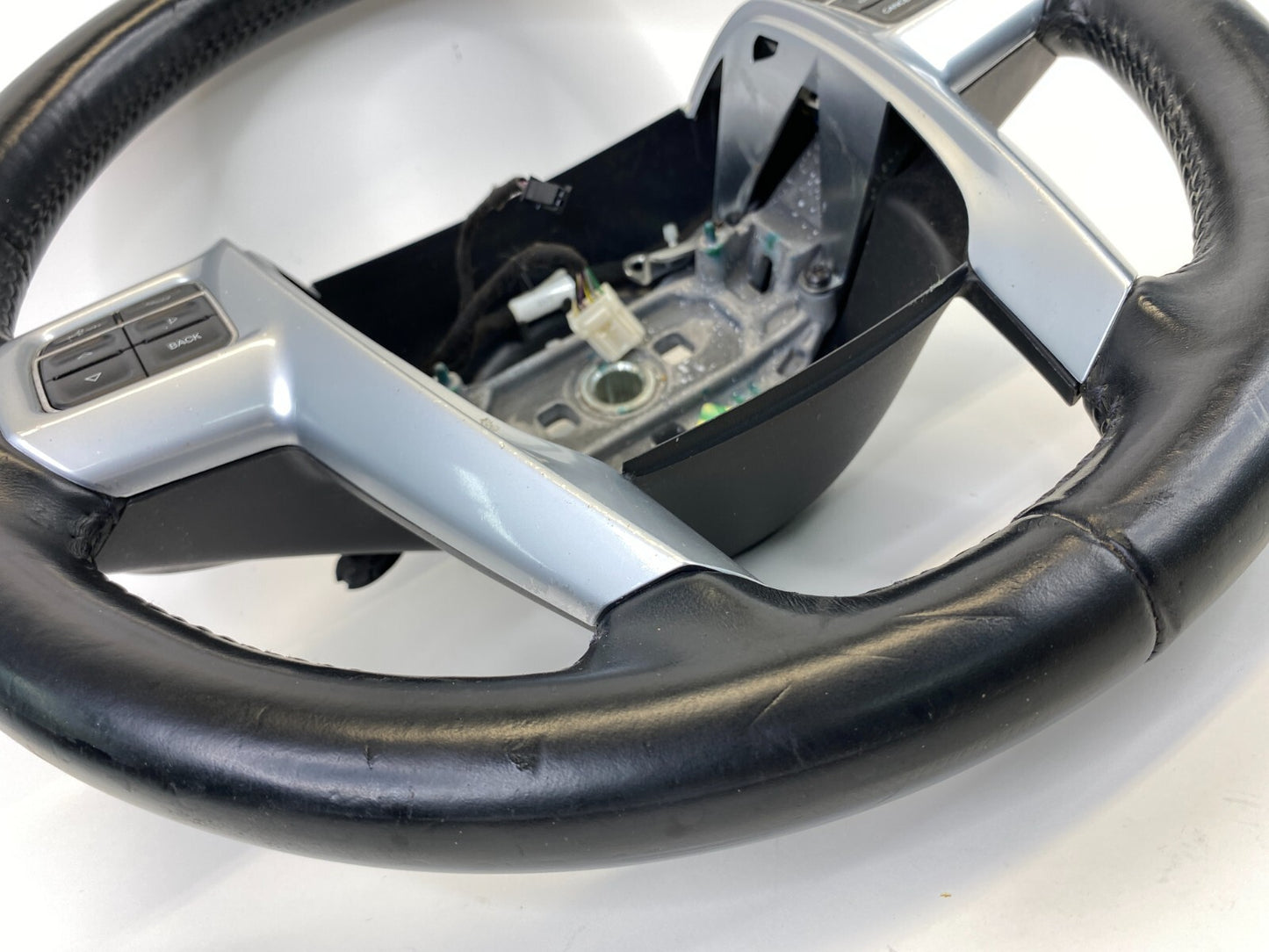 2012-2016 Chrysler Town & Country Steering Wheel W/ Audio Control OEM