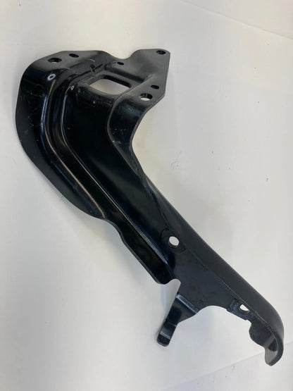 2011-2017 HONDA ODYSSEY REAR RIGHT SIDE SLIDING DOOR LOWER ROLLER BRACKET OEM
