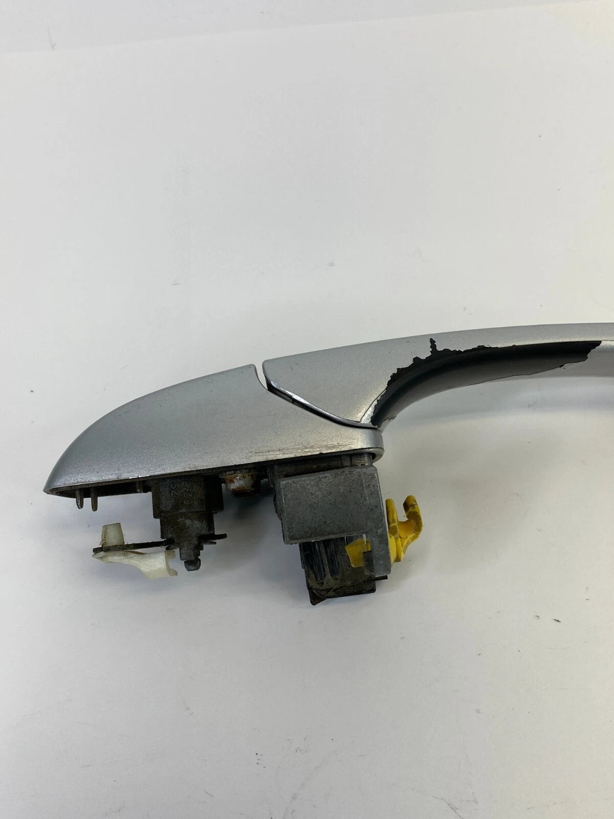 2008-2016 CHRYSLER TOWN & COUNTRY FRONT LEFT EXTERIOR OUTSIDE DOOR HANDLE ASSY