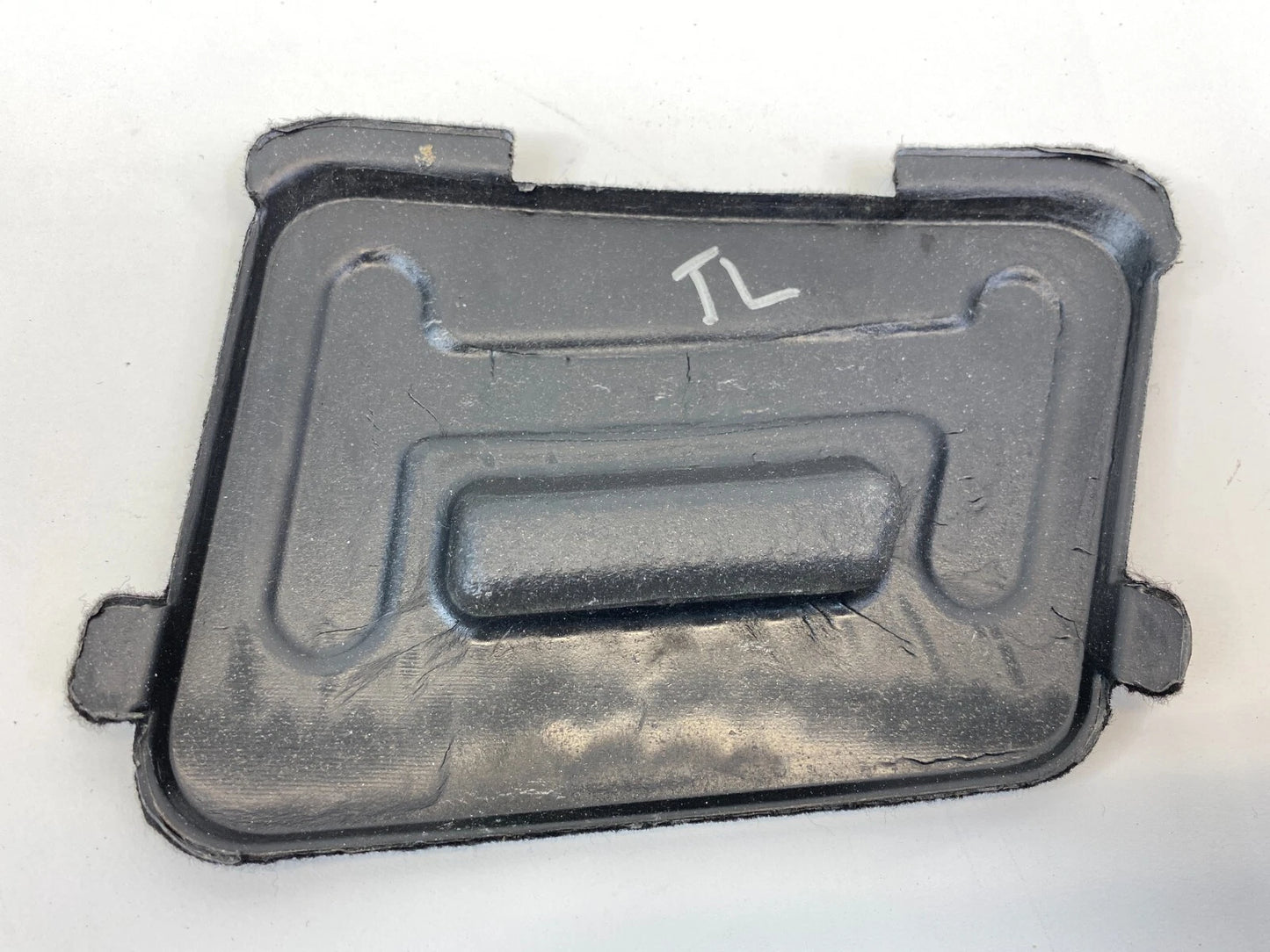 2009 2010 HYUNDAI SONATA REAR LEFT SIDE TAIL LIGHT TRUNK TRIM COVER PANEL OEM