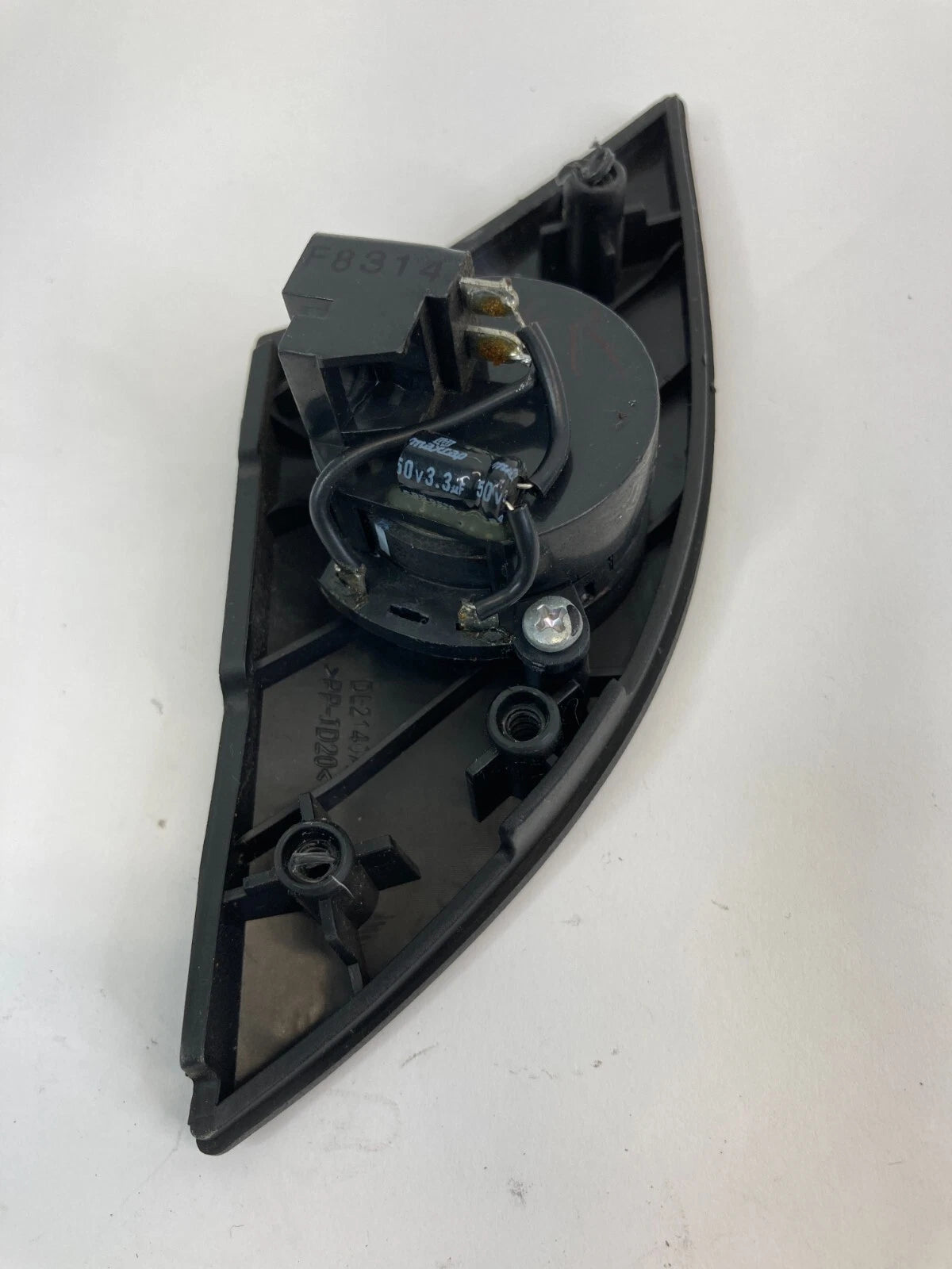 08-10 SATURN VUE FRONT RIGHT SIDE DOOR AUDIO TWEETER W/ COVER GRILLE 96673603