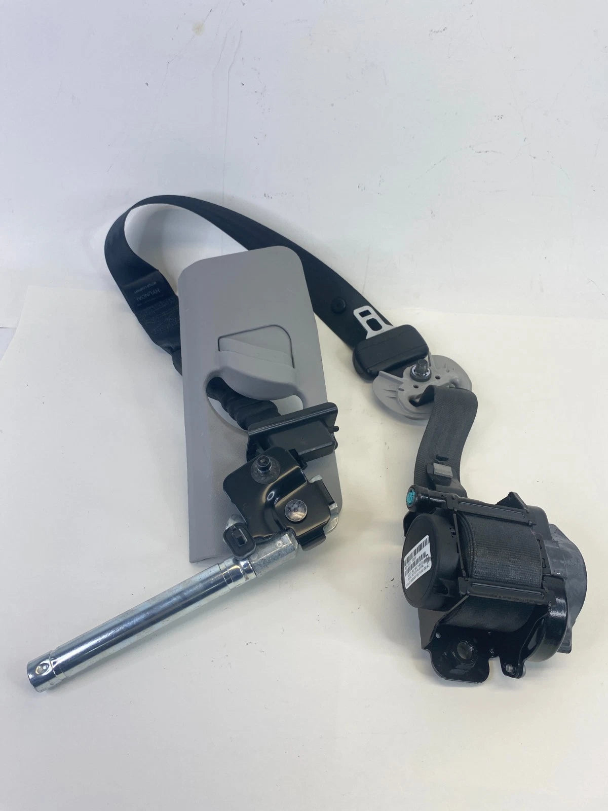 2015-2017 Hyundai Sonata Front Right Side Seat Belt Retractor 88820-C2050-TTX