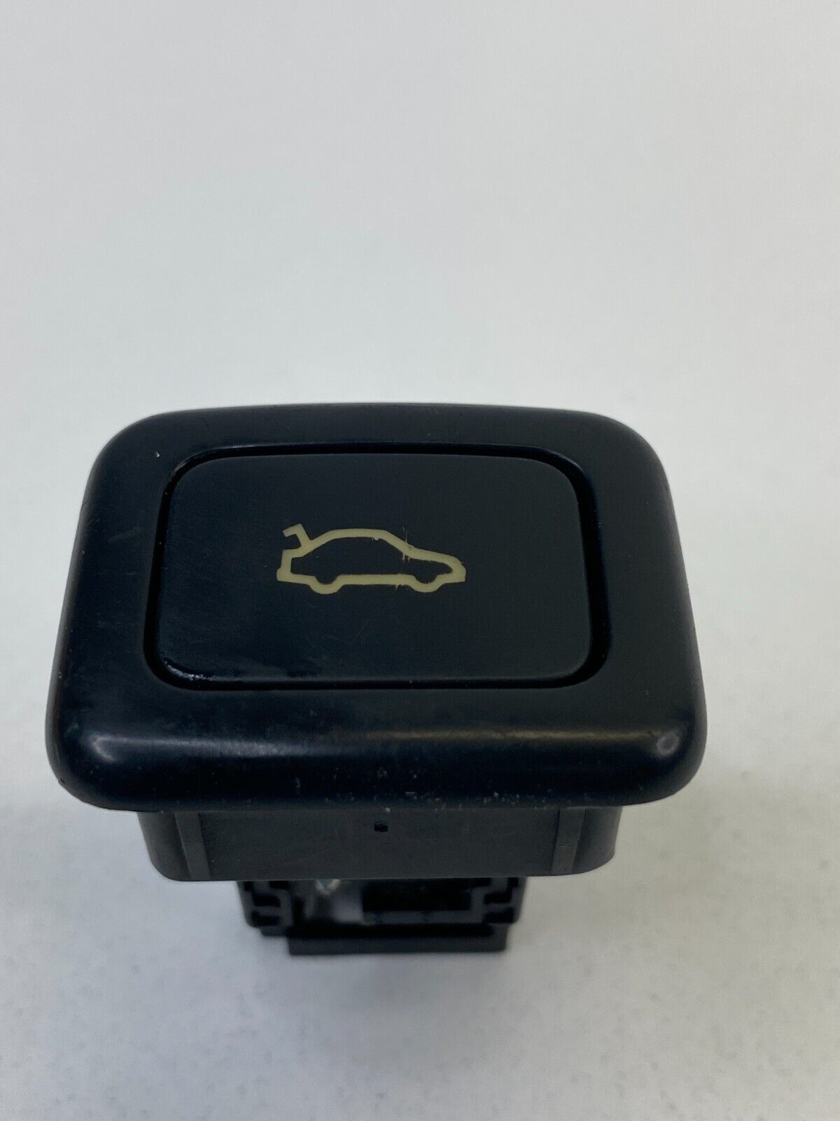 2003-2011 Saab 9-3 10-11 9-3X Switch Front Left Side Trunk Open Release Switch