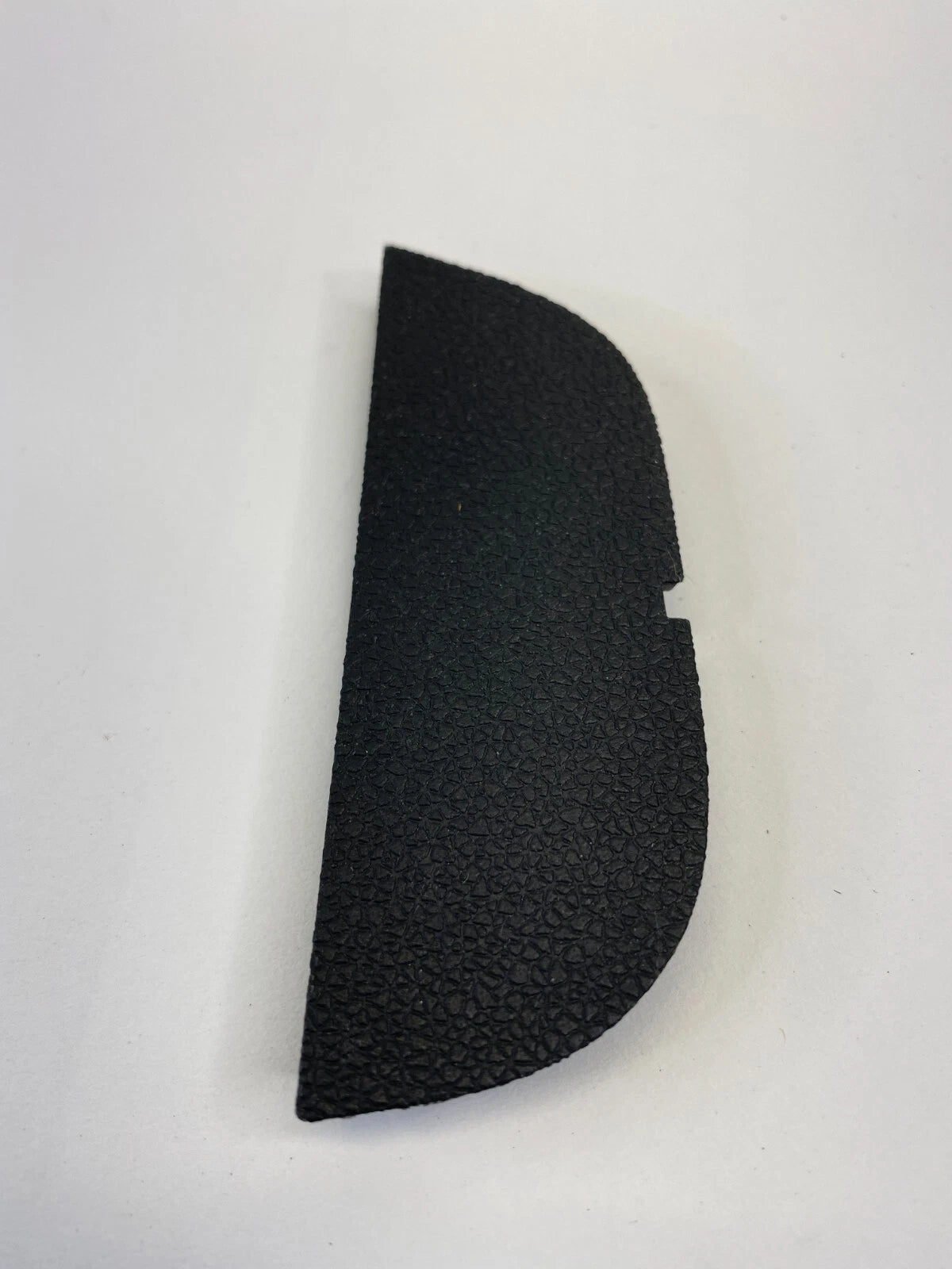 2009-2012 CHEVROLET TRAVERSE FRONT RIGHT DOOR ARMREST CAP COVER OEM 15948053