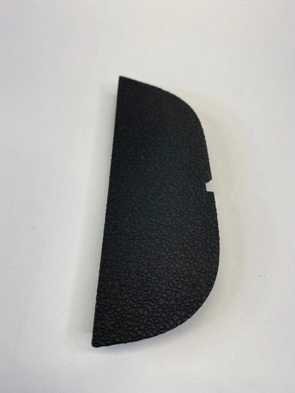 2009-2012 CHEVROLET TRAVERSE FRONT RIGHT DOOR ARMREST CAP COVER OEM 15948053