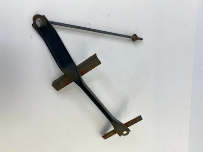 2000-2004 TOYOTA AVALON BATTERY HOLD DOWN BRACKET RETAINER OEM