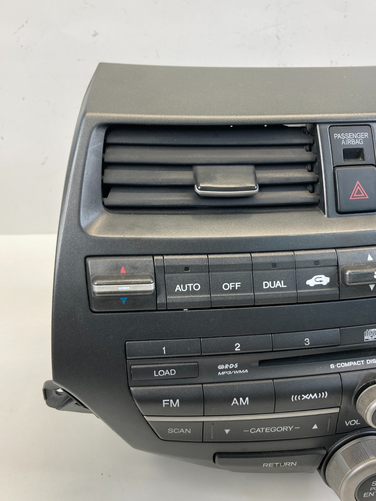 08-11 Honda Accord AM FM CD Player Radio Receiver W/ Air Vent 77260TE0A500 OEM