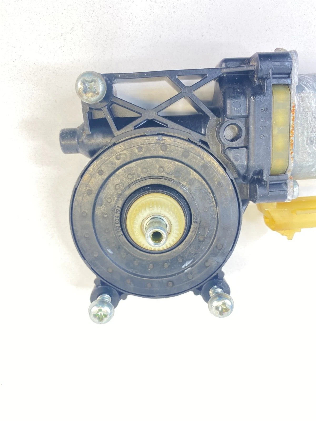 2012-2016 CHEVROLET CRUZE REAR LEFT BACK SIDE DOOR WINDOW MOTOR 0130822681 OEM