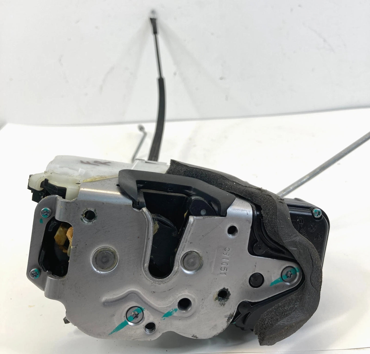 10-17 GMC TERRAIN FRONT RIGHT PASSENGER SIDE DOOR LOCK LATCH ACTUATOR 13503802
