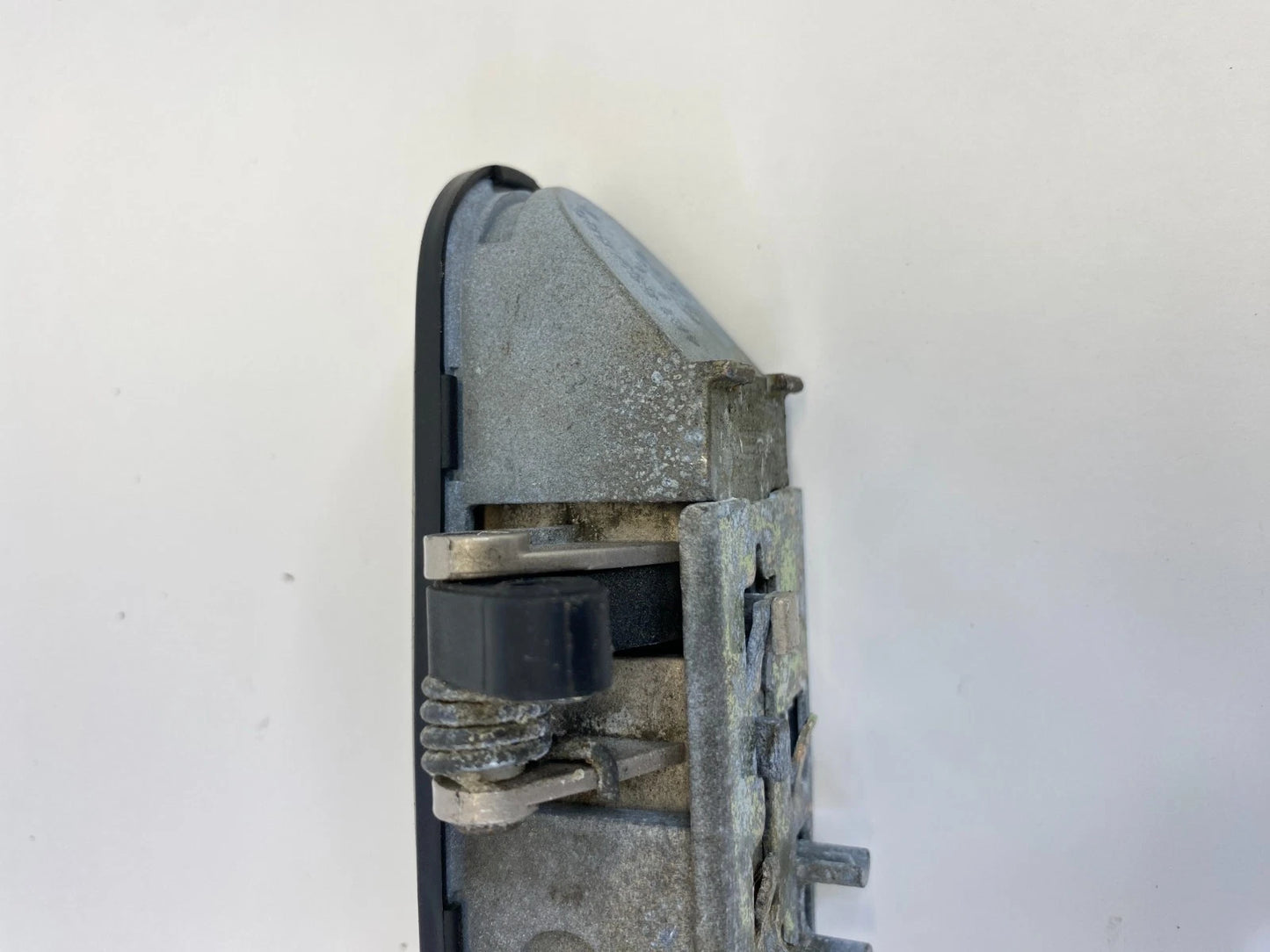 1998-2004 AUDI A6 QUATTRO REAR LEFT BACK SIDE EXTERIOR DOOR HANDLE 4B1837885 OEM