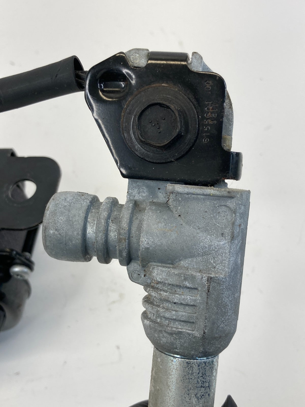 2009-2016 GMC Acadia Front Left Side Seat Belt Retractor Pretensioner 15903263