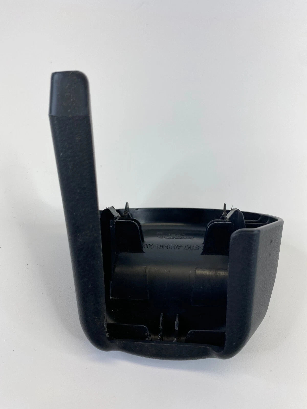 2007 2008 07 08 ACURA RDX FRONT RIGHT SEAT, RIGHT SIDE BOLT COVER TRIM 81507-STK