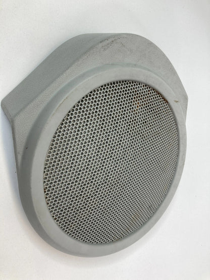 2007 2008 DODGE CALIBER FRONT LEFT DRIVER DOOR SPEAKER GRILL GRILLE 1AH41BDAAA
