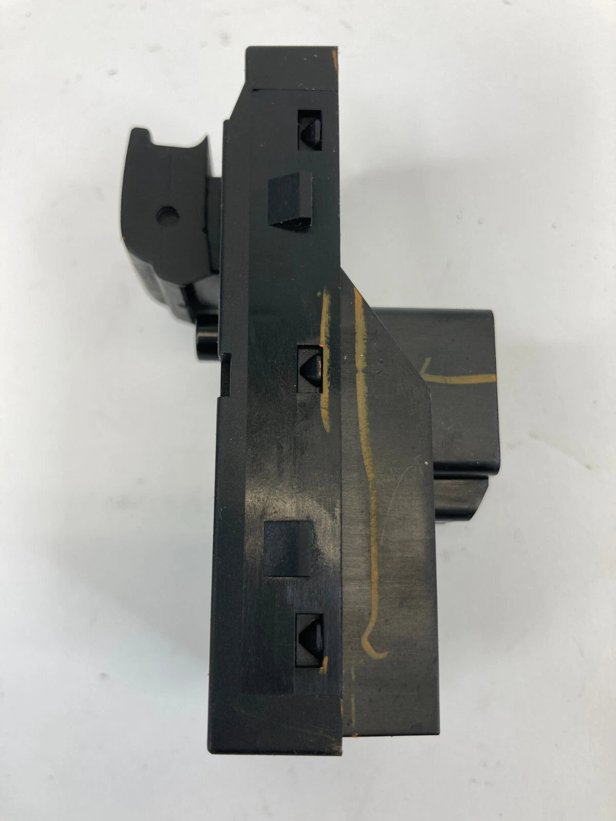 10-17 CHEVY EQUINOX FRONT RIGHT PASSENGER SIDE DOOR WINDOW CONTROL SWITCH OEM