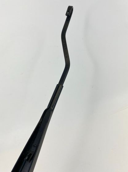 2016 Chevrolet Cruze Limited Front Right Glass Windshield Wiper Arm 95971328 OEM