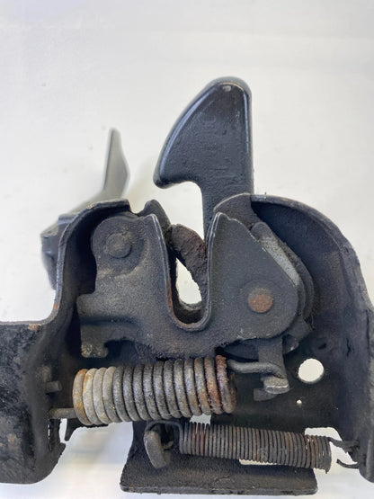 05 06 07 08 09 10 CHRYSLER 300 FRONT HOOD LOCK LATCH RELEASE ASSEMBLY OEM