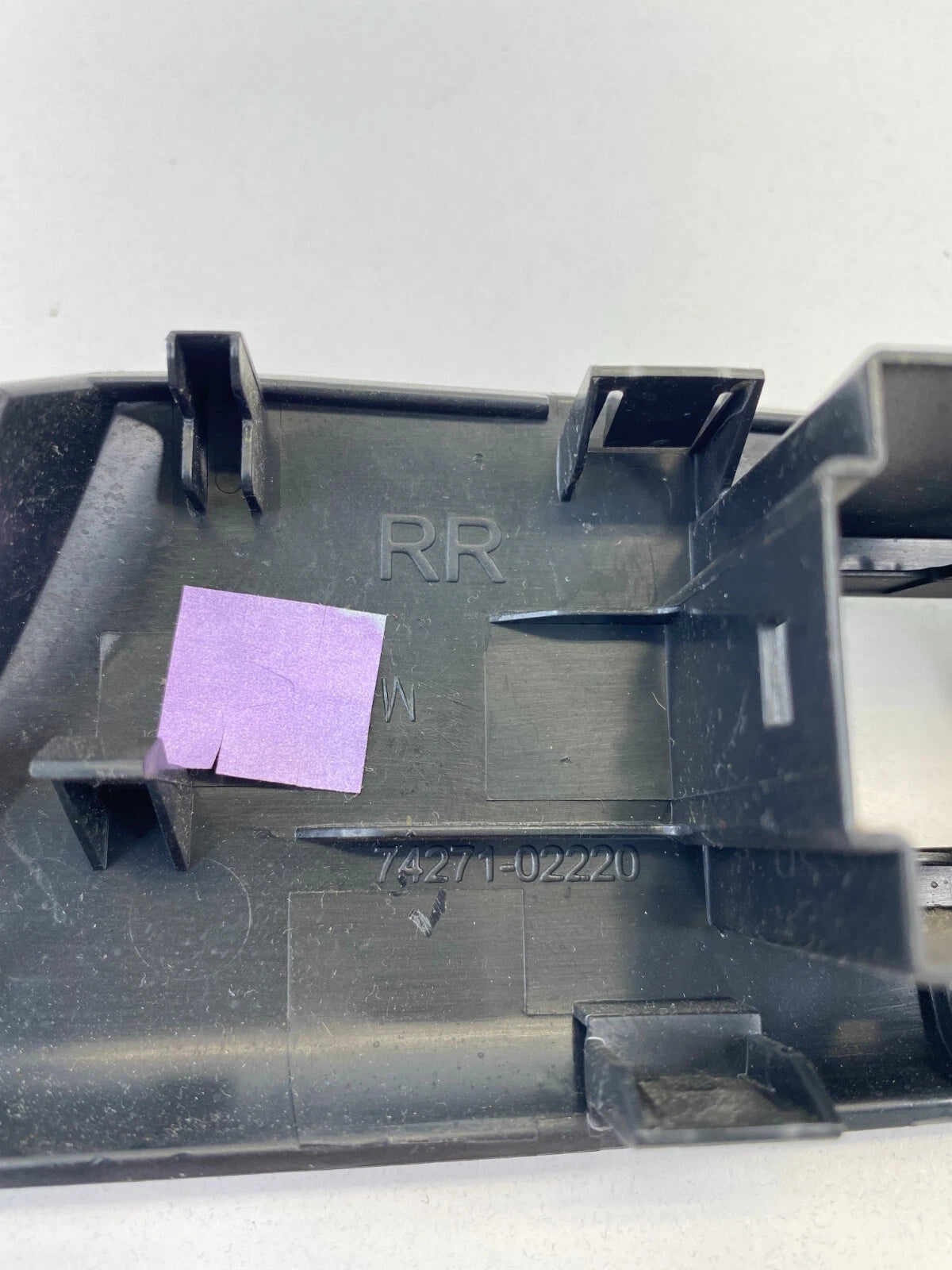 2009-2013 TOYOTA MATRIX REAR RIGHT BACK SIDE WINDOW SWITCH TRIM COVER OEM