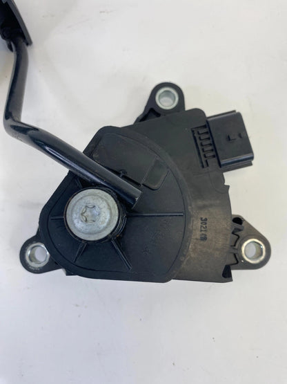 2014 2015 Nissan Rogue Select Accelerator Gas Pedal Travel Sensor Assembly OEM