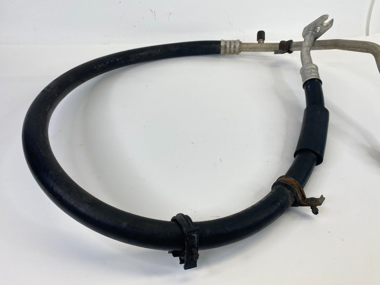 04-12 Chevrolet Colorado 3.5L A/C AC Refrigerant Suction Hose Line Pipe 21995791