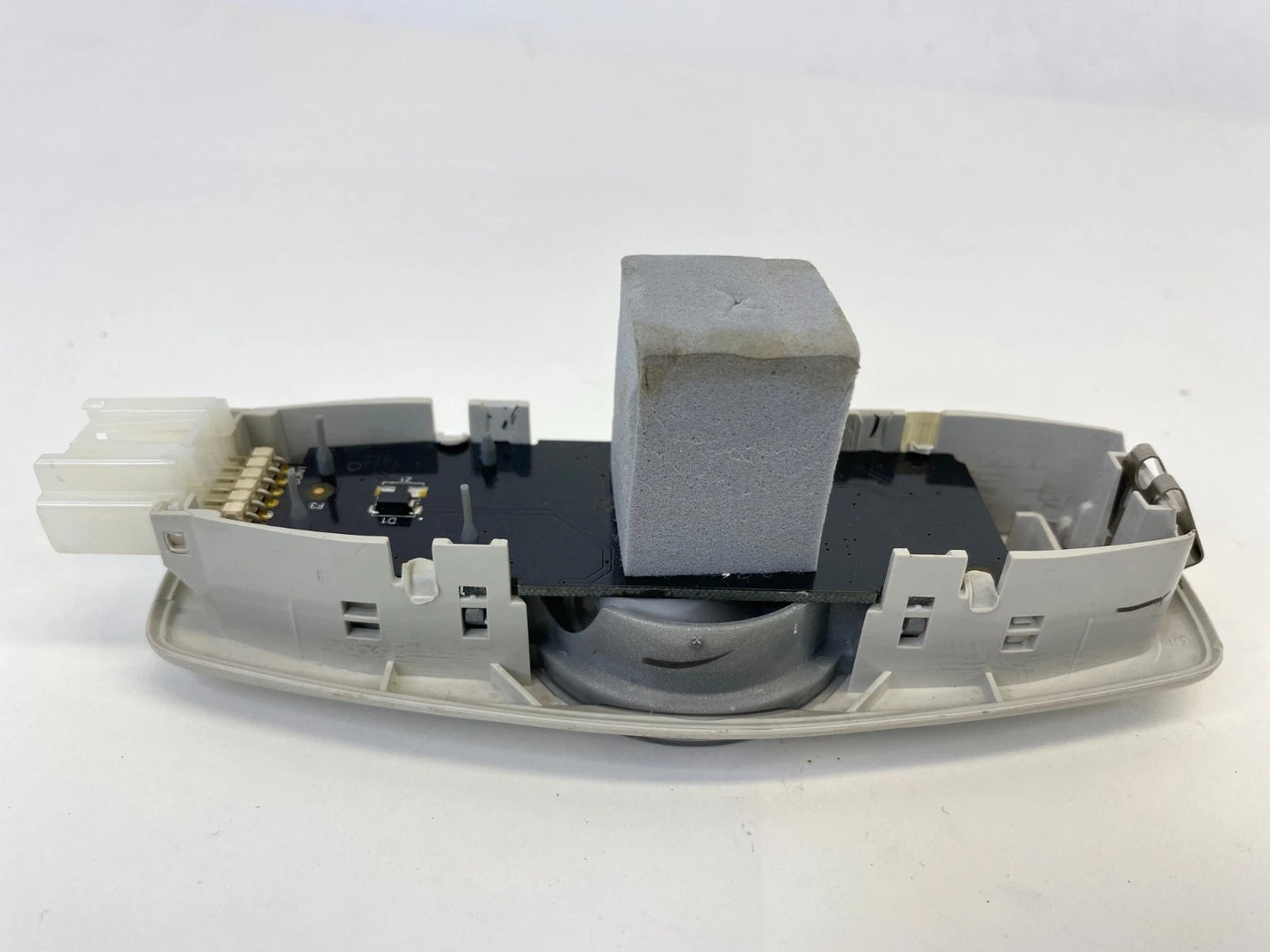 2013-2019 FORD ESCAPE REAR OVERHEAD DOME MAP LIGHT READING LAMP ASSY OEM