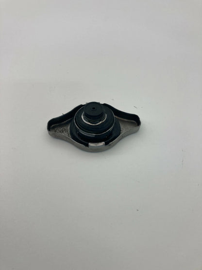 1999-2004 SUZUKI VITARA 1999-2002 GRAND VITARA RADIATOR RESERVOIR TANK CAP OEM