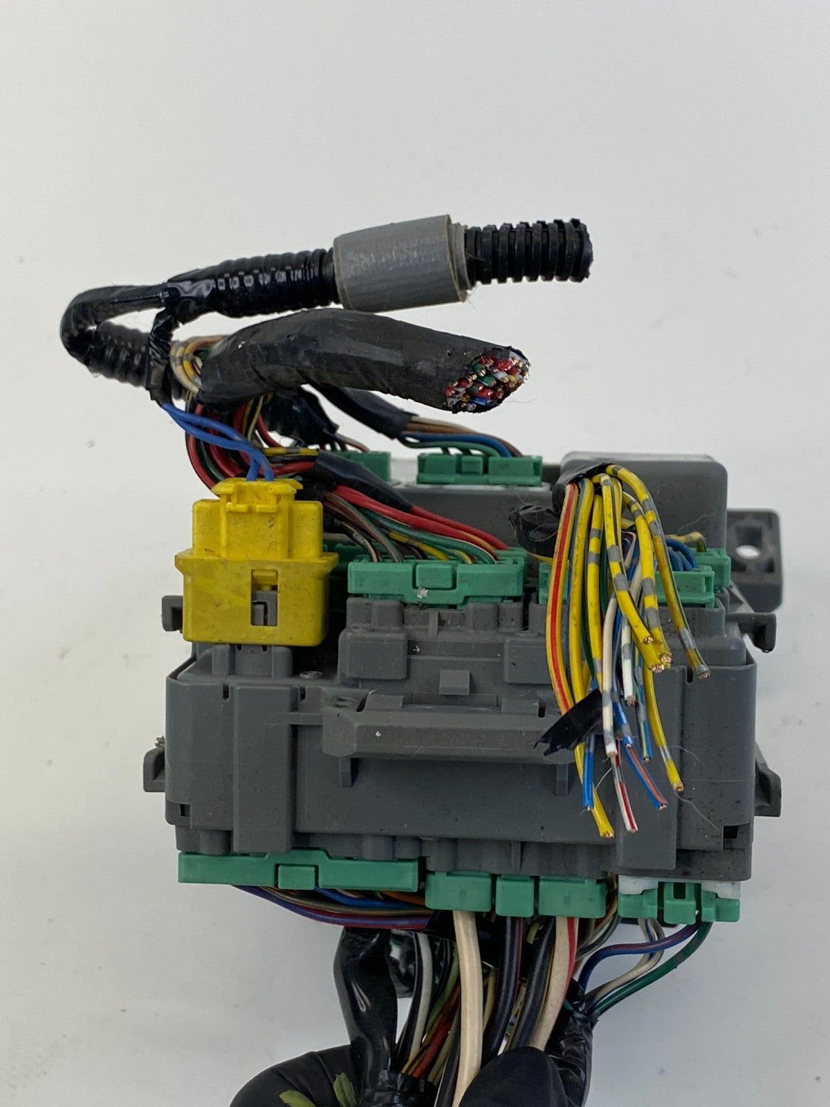 2003 2004 2005 Honda Civic 1.7L A/T Interior Dash Panel Fuse Box Fusebox Block