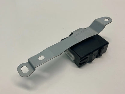 04 05 06 07 08 09 TOYOTA PRIUS DOOR LOCK OSCILLATOR CONTROL MODULE 89991-47010