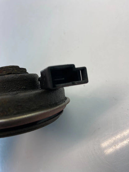 2001 2002 2003 TOYOTA HIGHLANDER HORN SIGNAL ALARM SIREN NOTE E130026 DENSO OEM